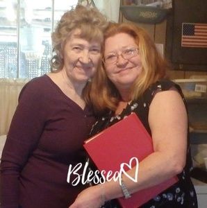 Meet your Posher, Carnella